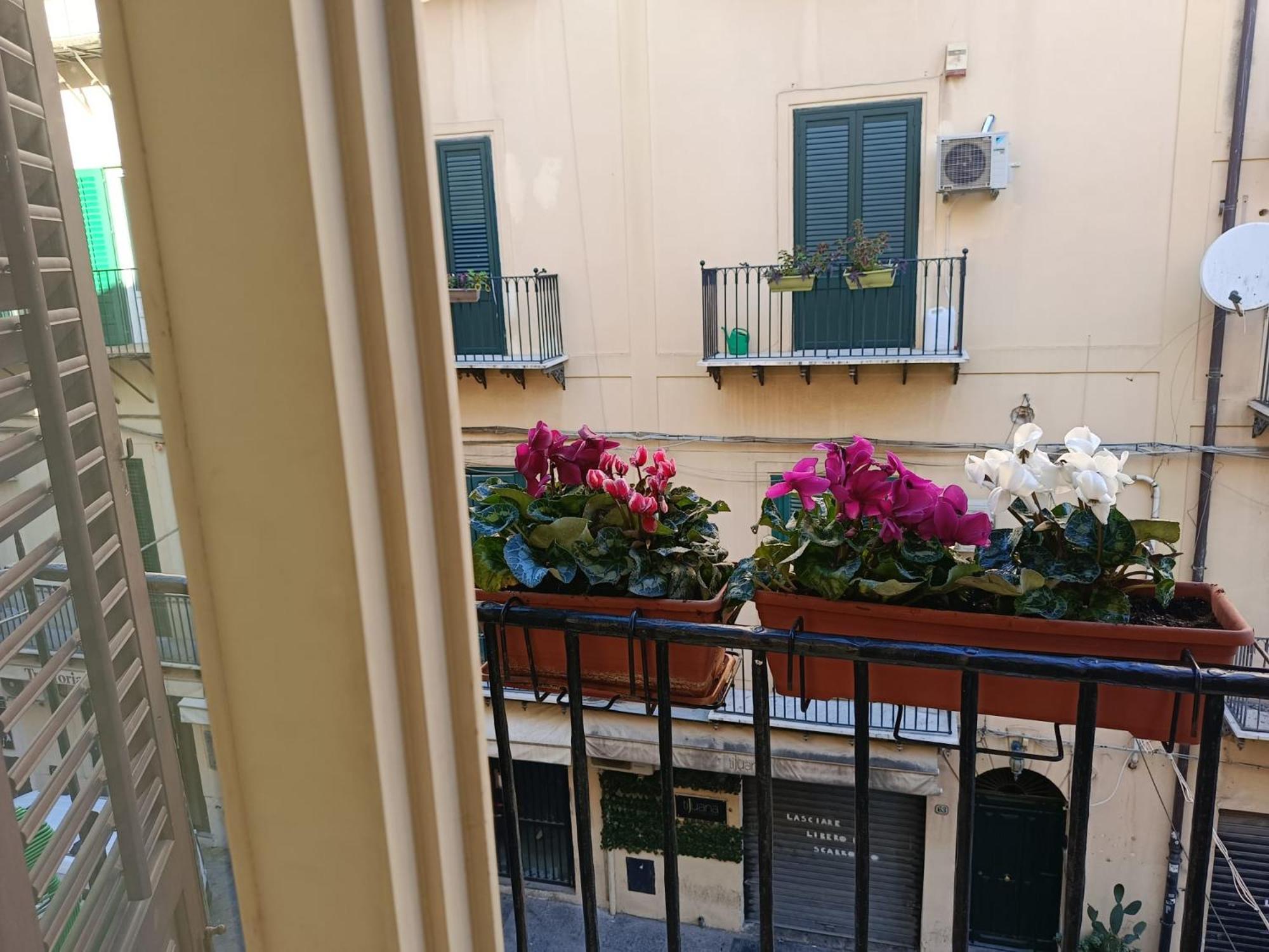 We # Are Ai Cassarelli Apartment Palermo Ngoại thất bức ảnh